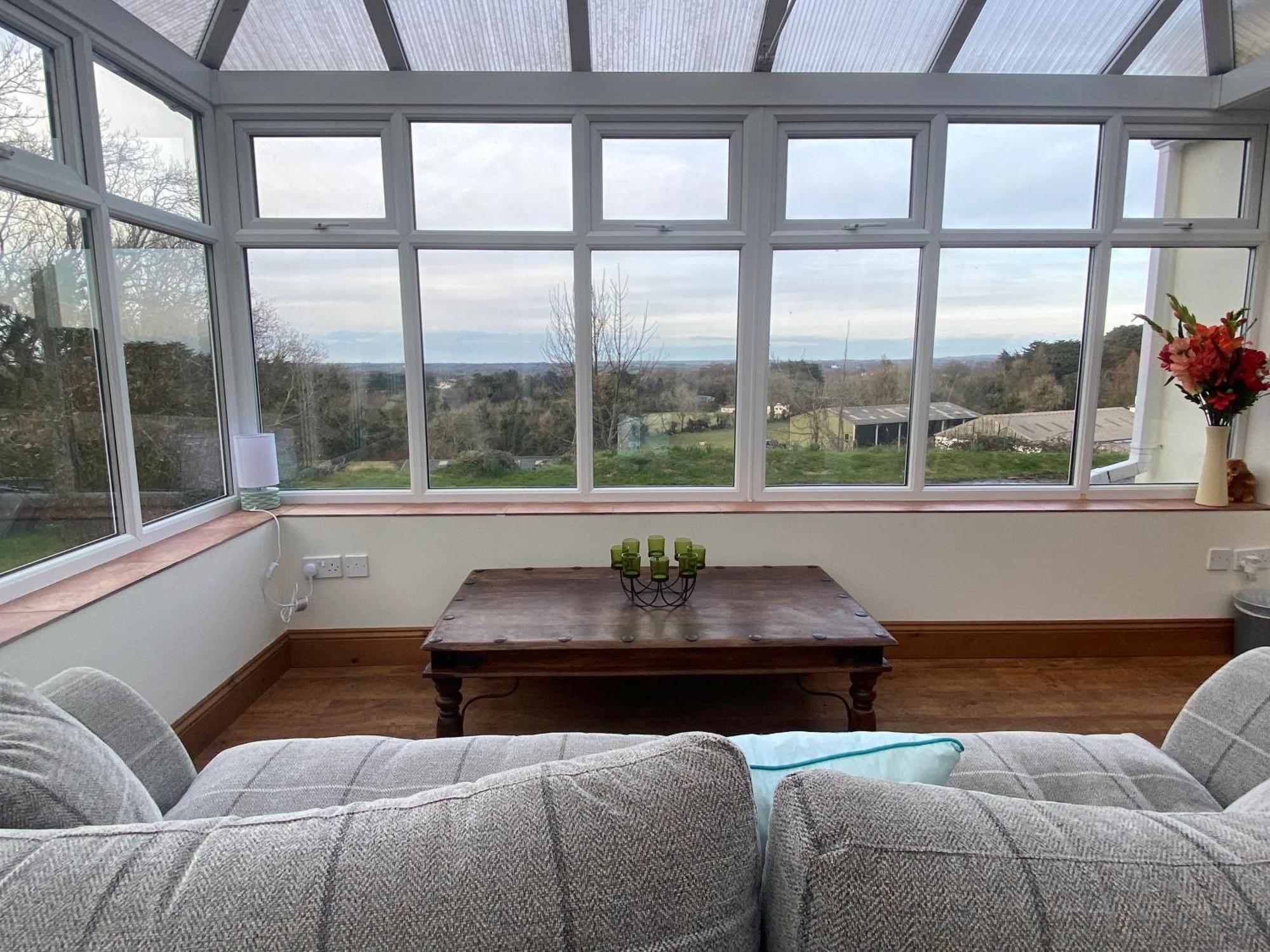 Carrick Beg Self Catering Holiday Accommodation With Hot Tub Sulby  Exteriör bild